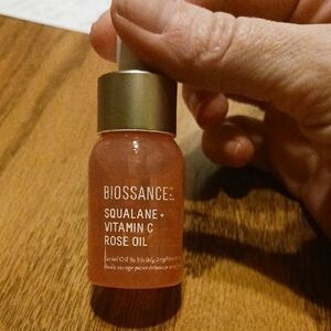Biossance Squalane + Vitamin C Rose Oil - Pink